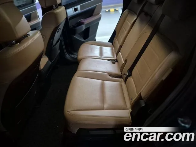 Hyundai Santa Fe 2024 thumb 9
