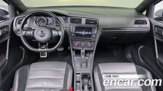 Volkswagen Golf Sportsvan 2015 thumb 7