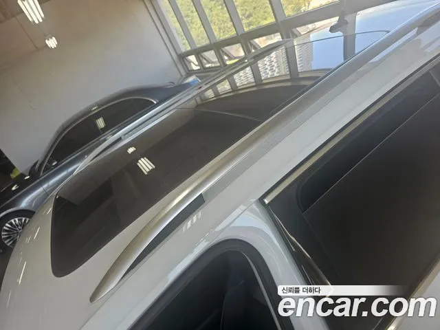 Volkswagen Tiguan 2022 thumb 9