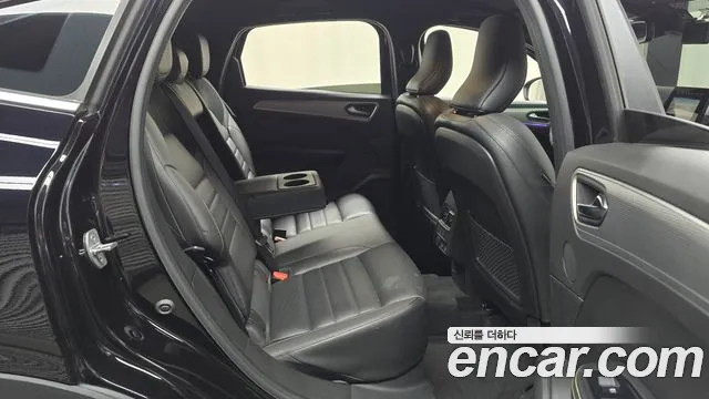 Renault-KoreaSamsung Arkana 2023 thumb 10