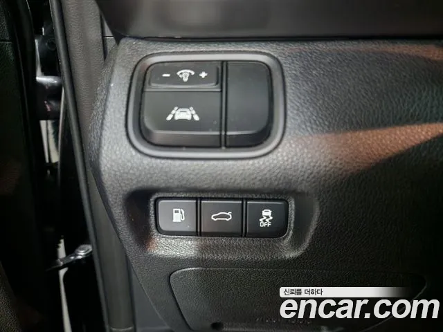 Kia K5 2019 thumb 10