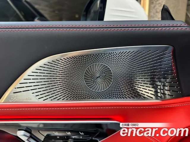 Mercedes-Benz AMG GT 2025 thumb 9