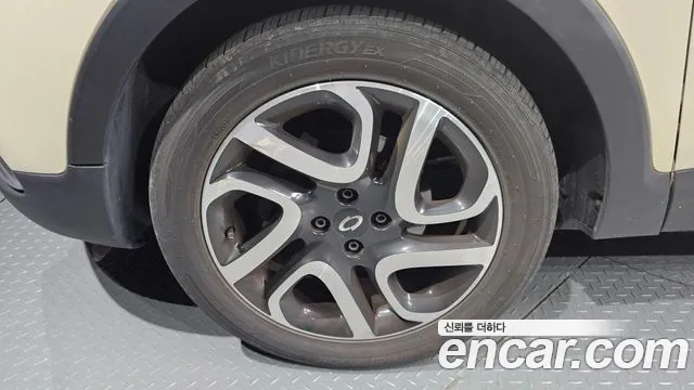 Renault-KoreaSamsung Captur 2014 thumb 5