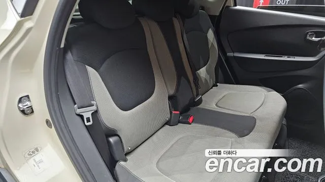 Renault-KoreaSamsung Captur 2014 thumb 11