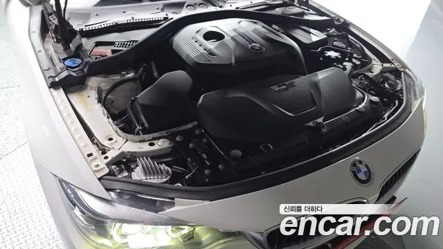 BMW 4-Series 2019 thumb 6