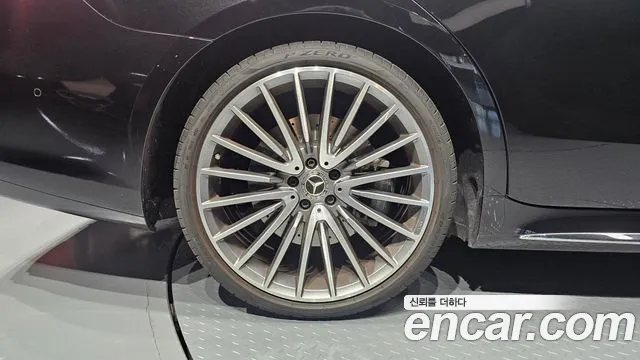 Mercedes-Benz S-Класс 2026 thumb 4