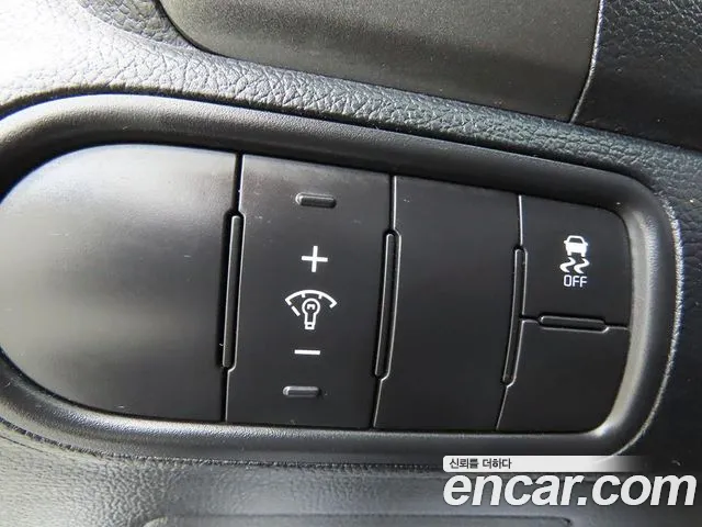 Kia K3 2018 thumb 9