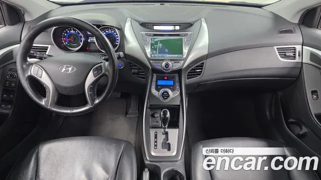 Hyundai Avante 2013 thumb 6