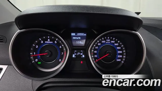 Hyundai Avante 2013 thumb 7