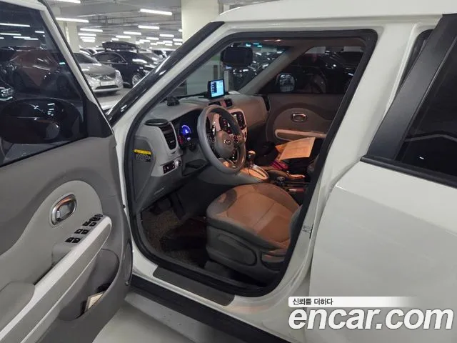 Kia Soul 2017 thumb 6