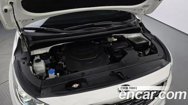 Kia Carnival 2019 thumb 6