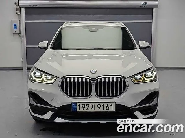 BMW X1 2021 thumb 2