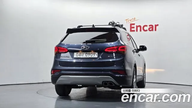 Hyundai Santa Fe 2015 thumb 4
