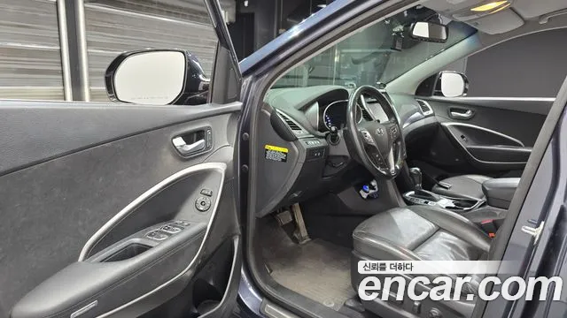 Hyundai Santa Fe 2015 thumb 10