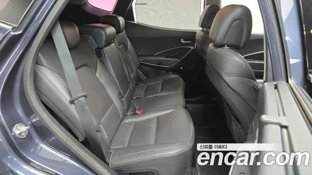 Hyundai Santa Fe 2015 thumb 11