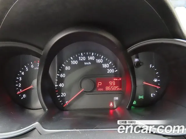 Kia Morning 2011 thumb 8