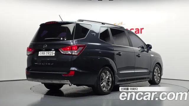 KG_Mobility_Ssangyong KORANDO 2016 thumb 2