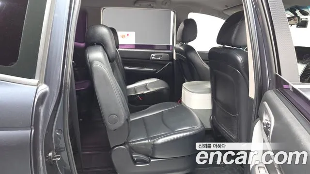 KG_Mobility_Ssangyong KORANDO 2016 thumb 12