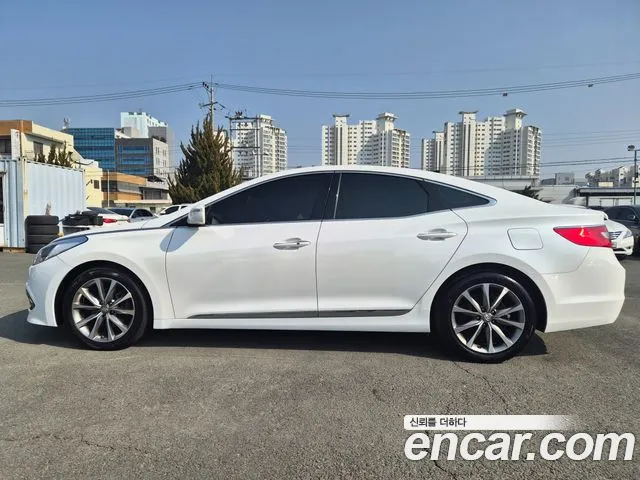 Hyundai Grandeur 2015 thumb 3