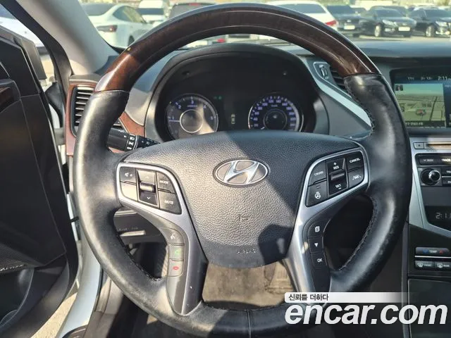 Hyundai Grandeur 2015 thumb 10