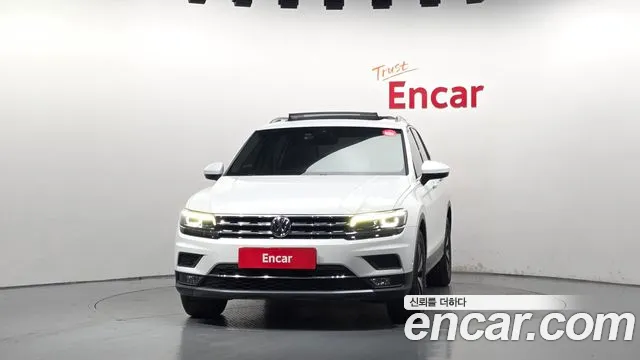 Volkswagen Tiguan 2019 thumb 3