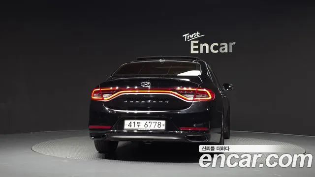 Hyundai Grandeur 2017 thumb 4