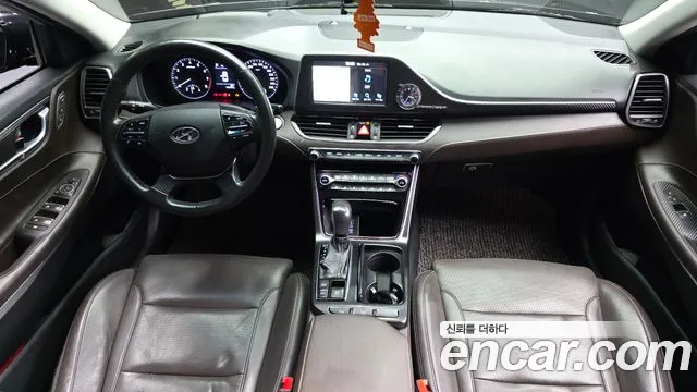 Hyundai Grandeur 2017 thumb 7