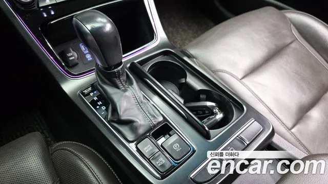Hyundai Grandeur 2017 thumb 9