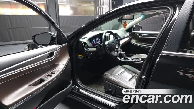 Hyundai Grandeur 2017 thumb 10