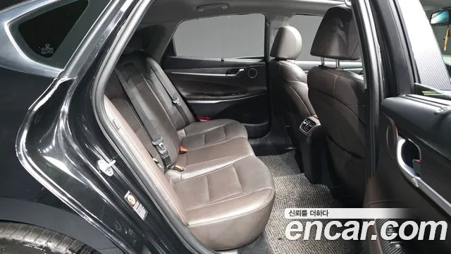 Hyundai Grandeur 2017 thumb 12
