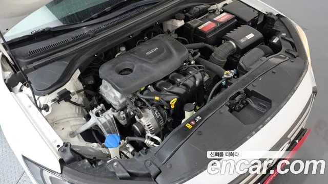 Hyundai Avante 2016 thumb 6