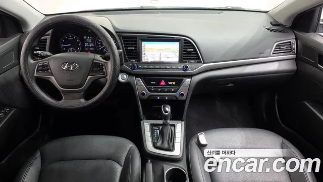 Hyundai Avante 2016 thumb 7