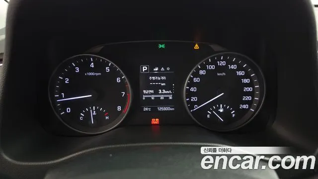 Hyundai Avante 2016 thumb 8