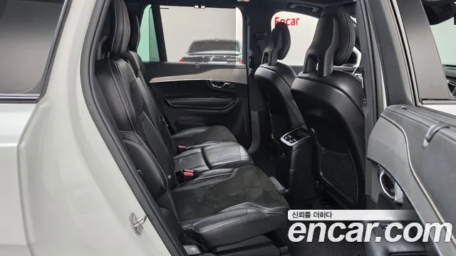 Volvo XC90 2020 thumb 11