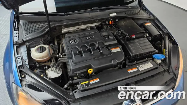 Volkswagen Golf Sportsvan 2013 thumb 6