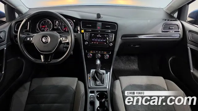 Volkswagen Golf Sportsvan 2013 thumb 7