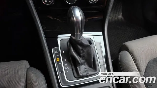 Volkswagen Golf Sportsvan 2013 thumb 9