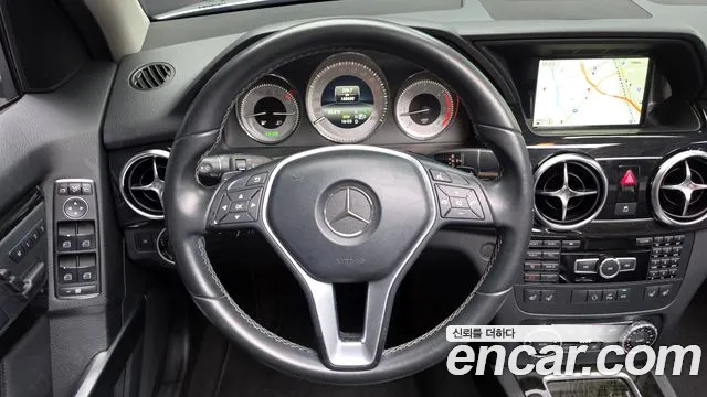 Mercedes-Benz GLK-Class 2014 thumb 12