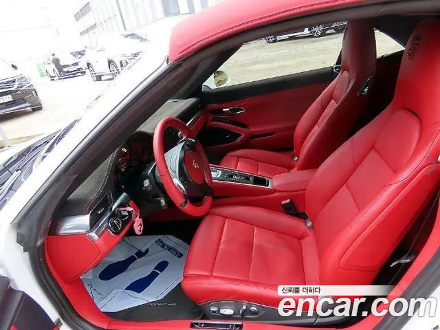 Porsche 911 2014 thumb 6
