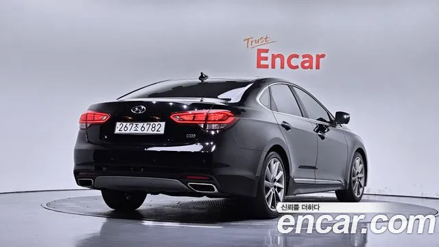 Hyundai Aslan 2016 thumb 2