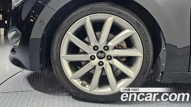 Hyundai Aslan 2016 thumb 5