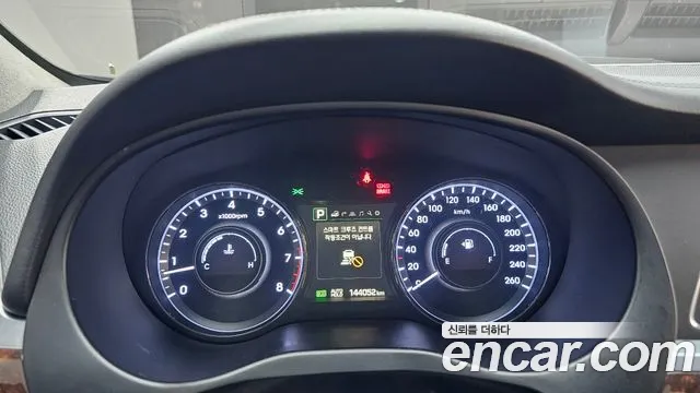 Hyundai Aslan 2016 thumb 8