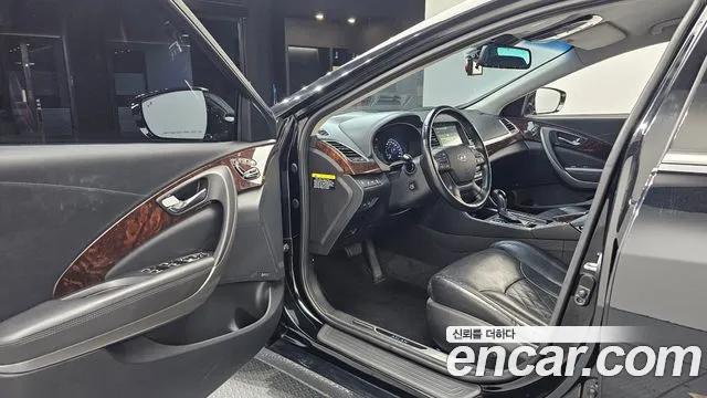 Hyundai Aslan 2016 thumb 10