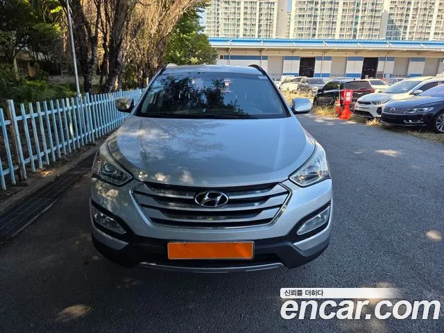 Hyundai Santa Fe 2012 thumb 2