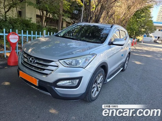 Hyundai Santa Fe 2012 thumb 6