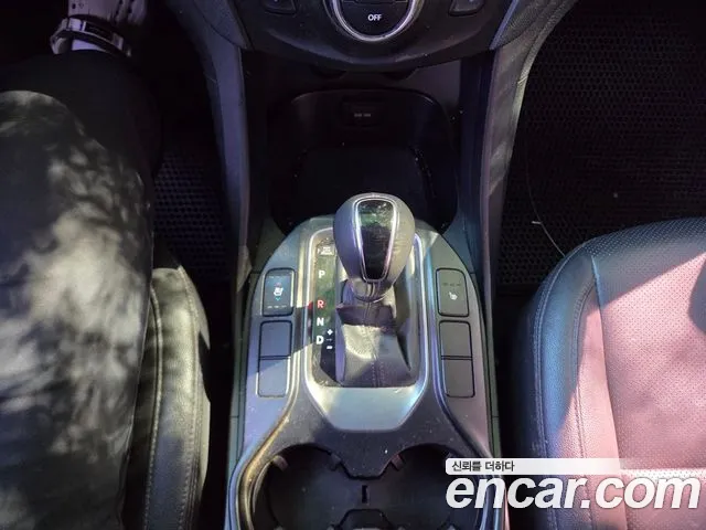 Hyundai Santa Fe 2012 thumb 10
