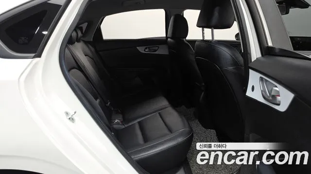 Kia K3 2022 thumb 11