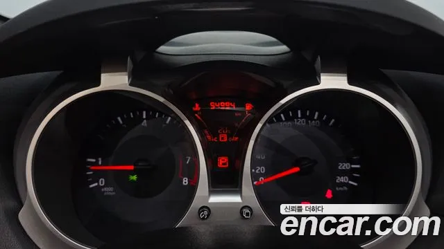Nissan Juke 2017 thumb 8