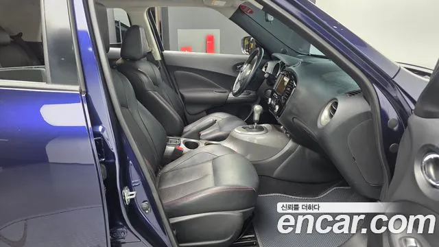 Nissan Juke 2017 thumb 11