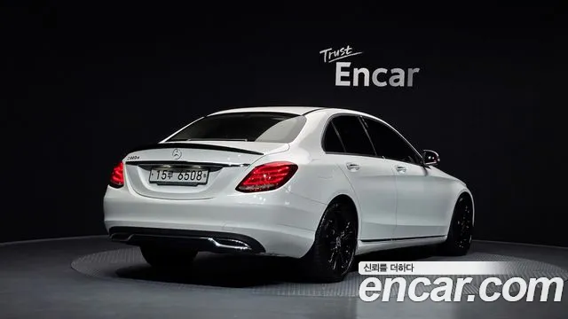 Mercedes-Benz C-Класс 2018 thumb 2